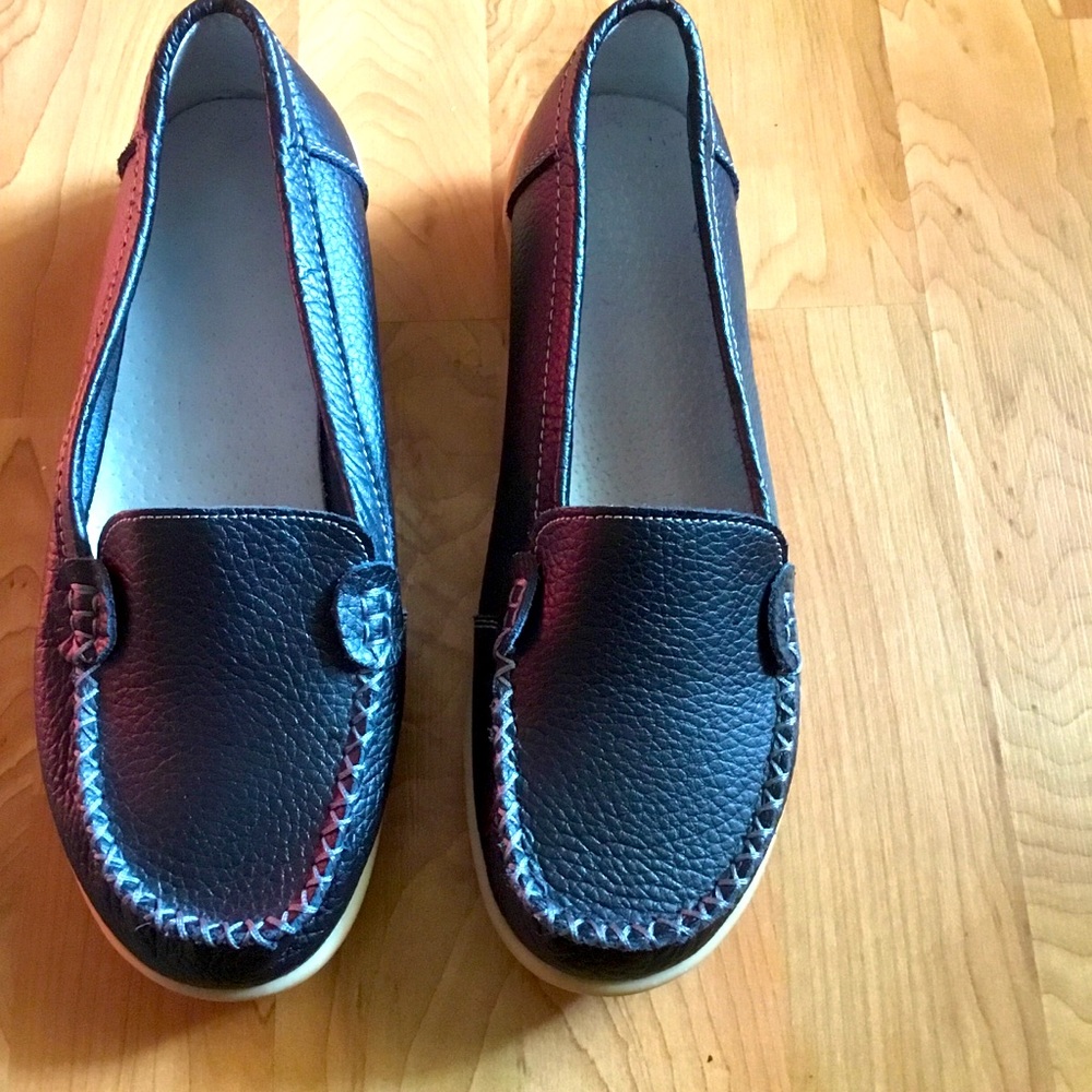 Loafers shoes